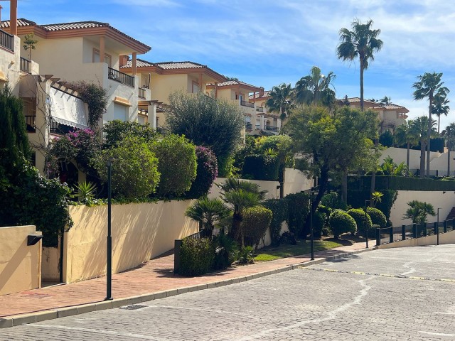 Villa, Riviera del Sol, R5310982