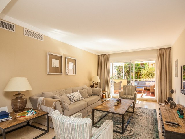 3 Schlafzimmer Apartment in Elviria