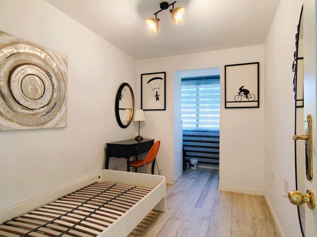 4 Bedrooms Apartment in Nueva Andalucía