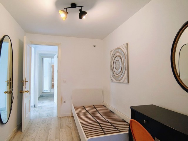 4 Bedrooms Apartment in Nueva Andalucía