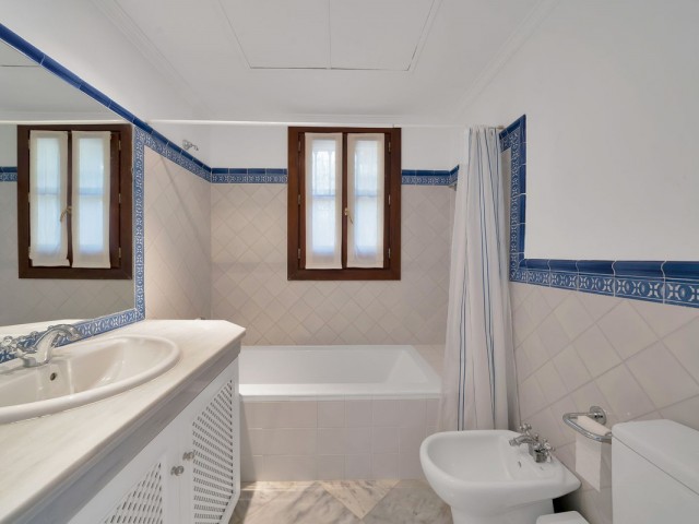 3 Slaapkamer Rijtjeshuis in Benahavís