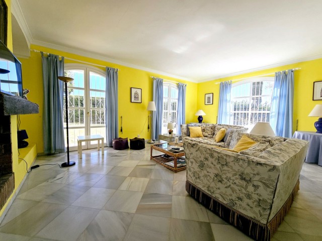 Villa avec 5 Chambres  à Benahavís