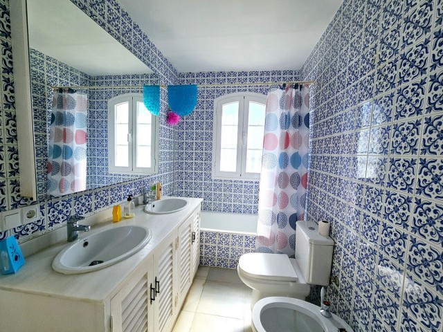 Villa avec 5 Chambres  à Benahavís