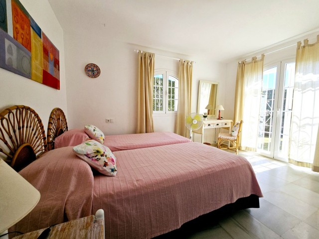 Villa avec 5 Chambres  à Benahavís