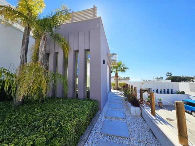Villa avec 5 Chambres  à Riviera del Sol