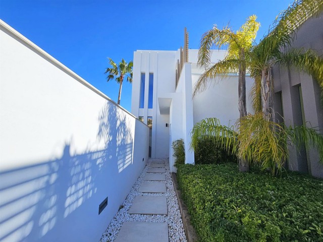 Villa avec 5 Chambres  à Riviera del Sol