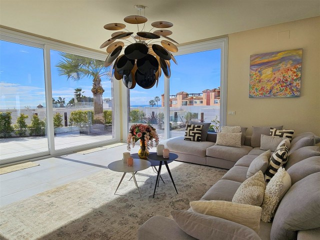 Villa avec 5 Chambres  à Riviera del Sol