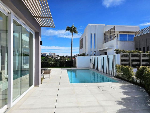 Villa avec 5 Chambres  à Riviera del Sol