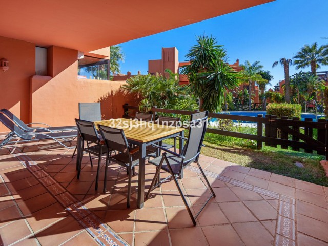 2 Bedrooms Apartment in Estepona
