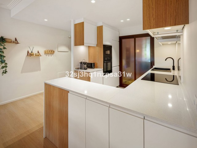 2 Bedrooms Apartment in Estepona