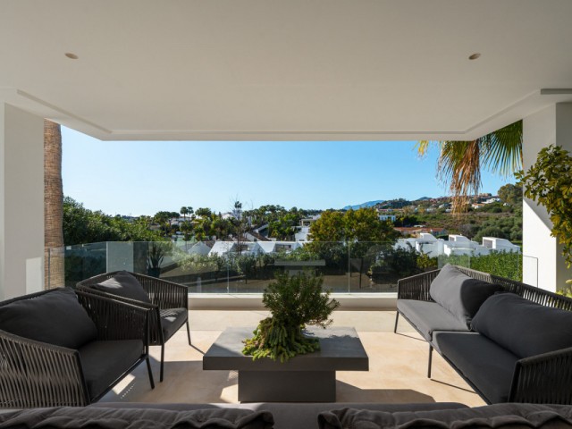 6 Bedrooms Villa in Nueva Andalucía