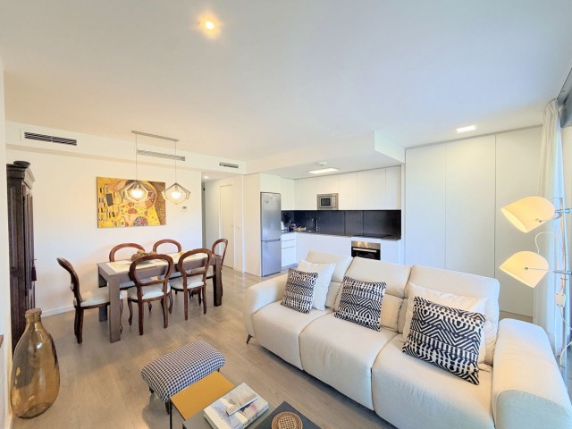 3 Bedrooms Apartment in Estepona