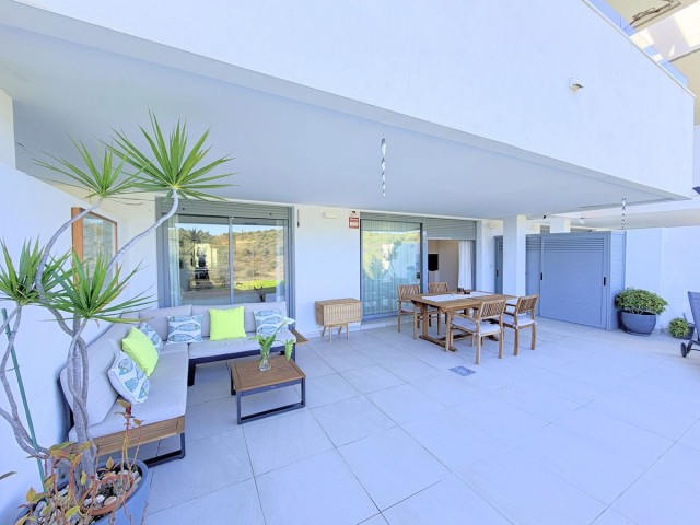 3 Bedrooms Apartment in Estepona