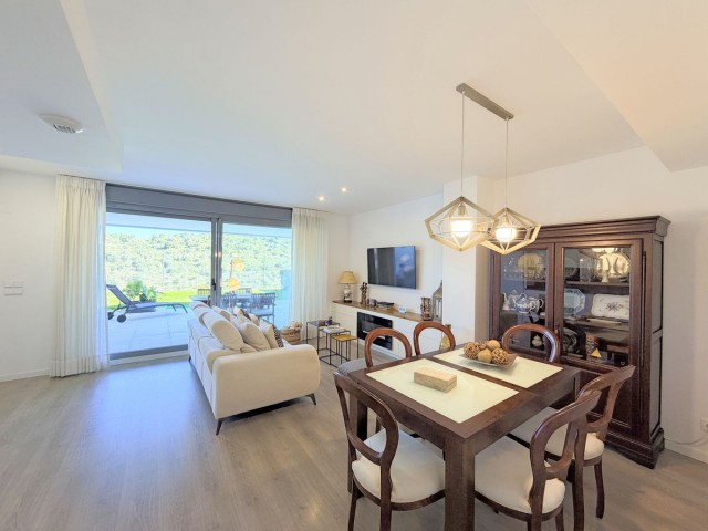 3 Bedrooms Apartment in Estepona