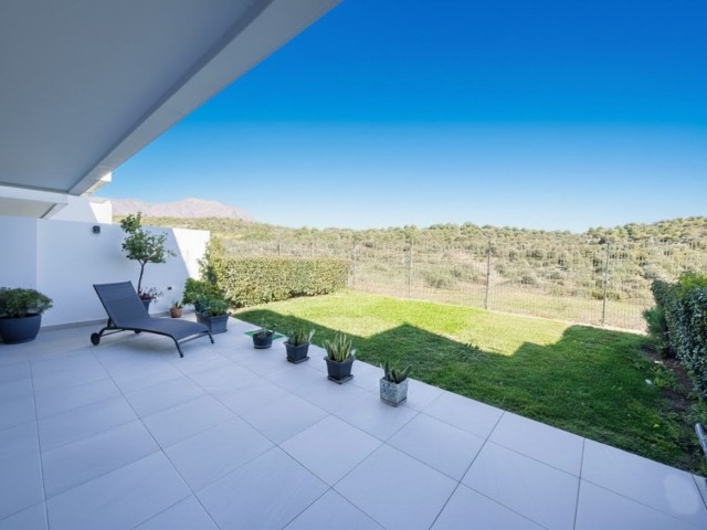 3 Makuuhuoneen Huoneisto Estepona