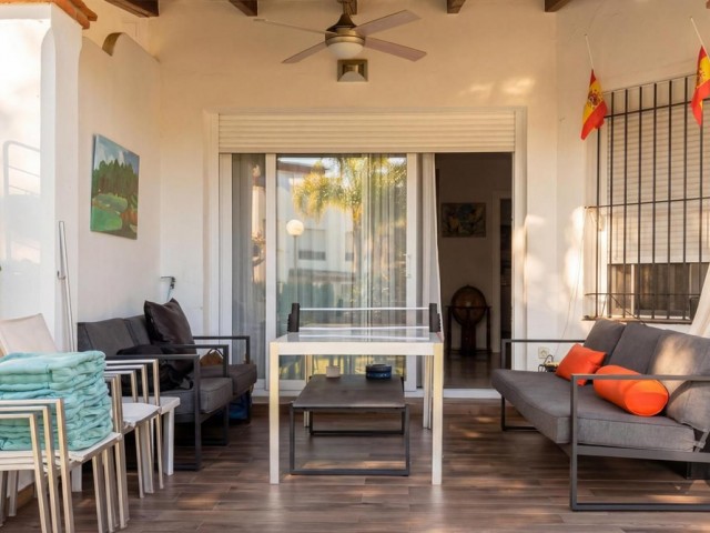 3 Schlafzimmer Reihenhaus in Nueva Andalucía