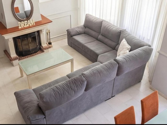 3 Sovrums Radhus i Nueva Andalucía