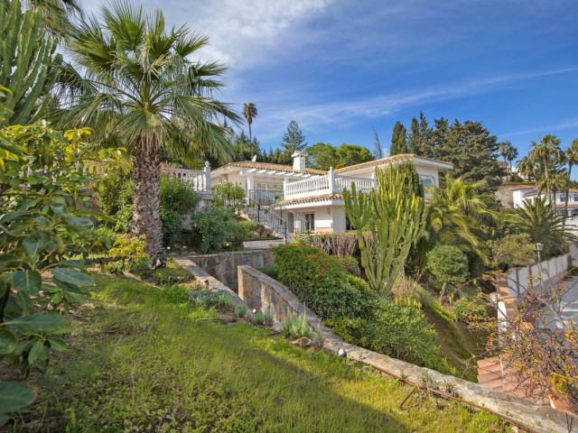 Huvila, Torrenueva, R5311792