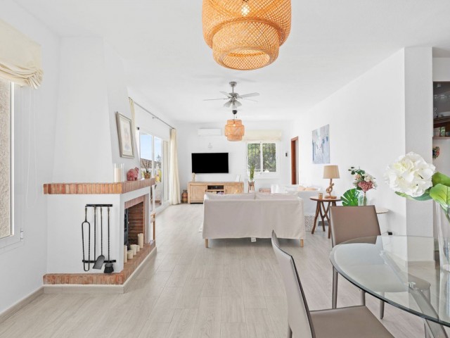 5 Slaapkamer Villa in Torrenueva