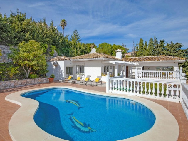 5 Slaapkamer Villa in Torrenueva