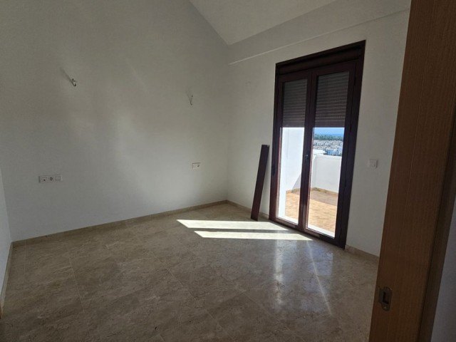 2 Schlafzimmer Reihenhaus in Doña Julia