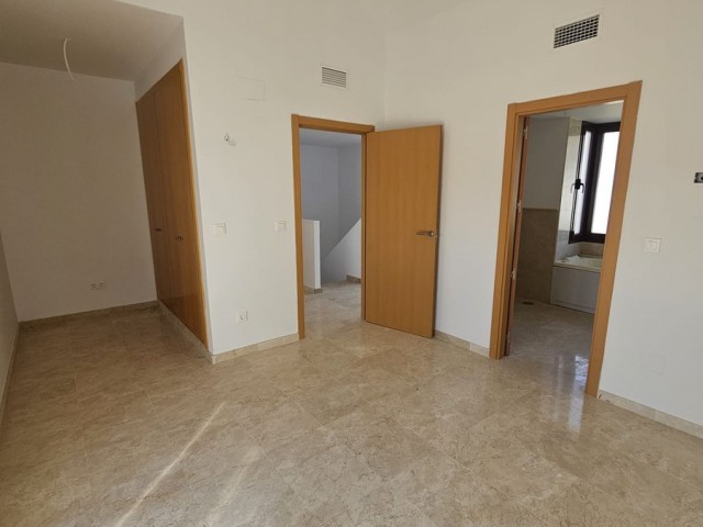 2 Schlafzimmer Reihenhaus in Doña Julia