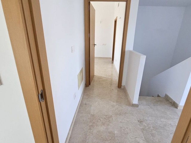 2 Schlafzimmer Reihenhaus in Doña Julia