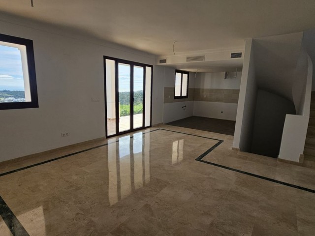 2 Schlafzimmer Reihenhaus in Doña Julia