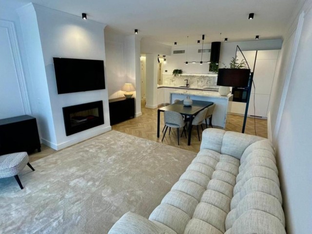 3 Bedrooms Apartment in Estepona