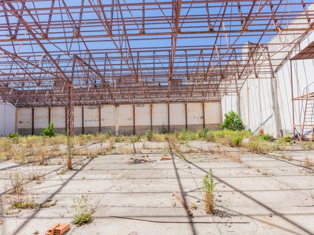 Næringseiendom i La Colina