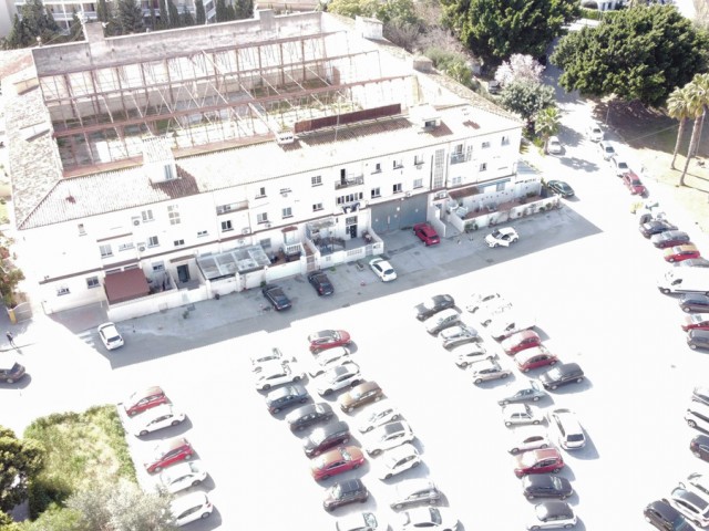 Kommerziell in La Colina