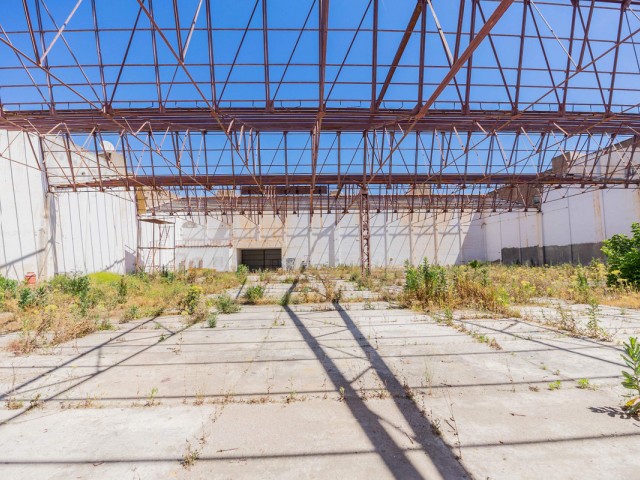 Commercial, La Colina, R5274619