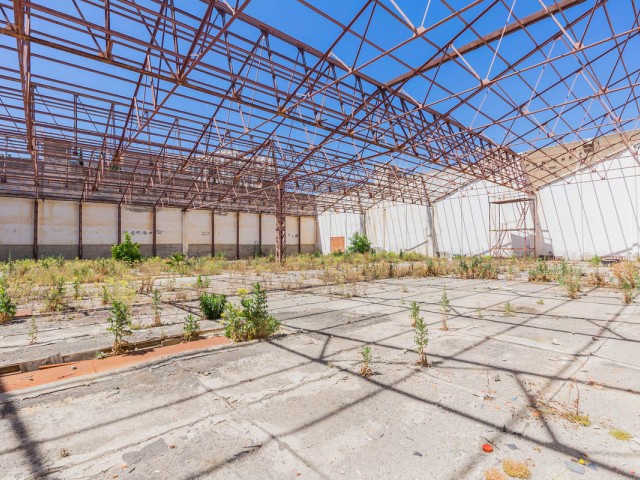 Commercial, La Colina, R5274619