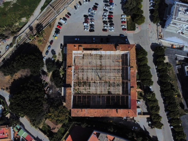 Kommersiell i La Colina