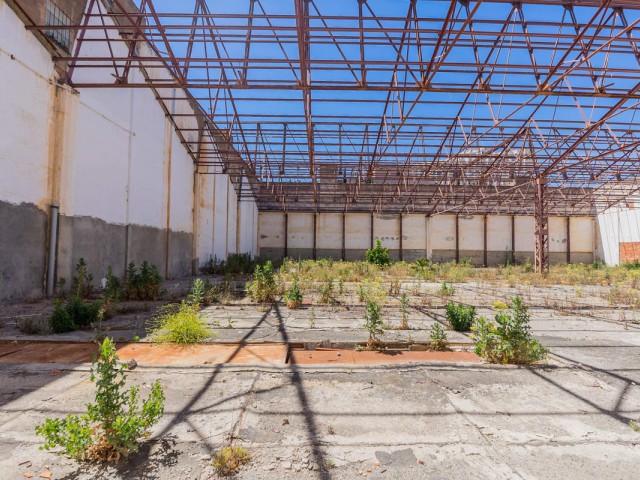Kommersiell i La Colina
