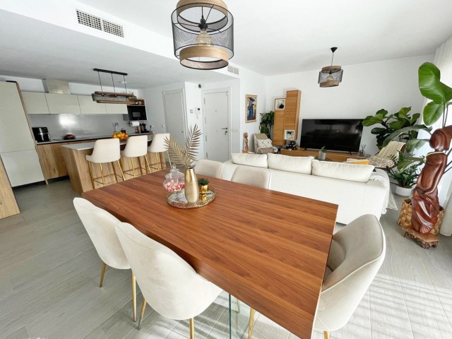 Apartamento con 3 Dormitorios  en Fuengirola