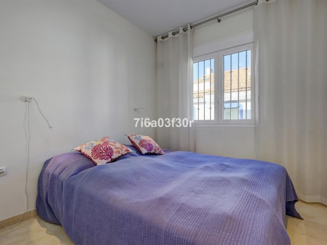 4 Bedrooms Townhouse in San Pedro de Alcántara