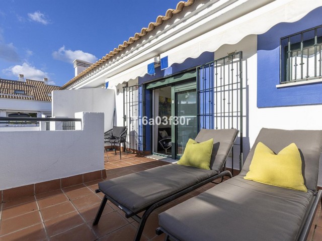 4 Bedrooms Townhouse in San Pedro de Alcántara