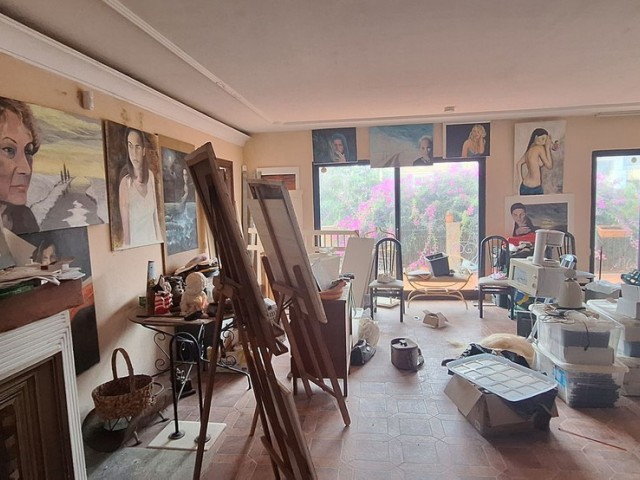 Villa con 4 Dormitorios  en Torreblanca