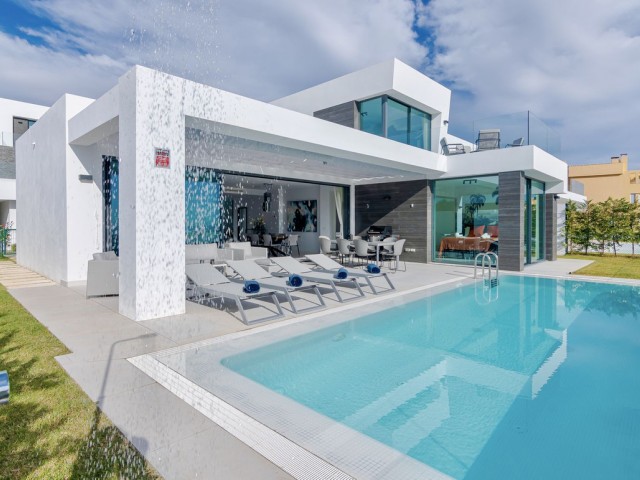 4 Schlafzimmer Villa in Calahonda