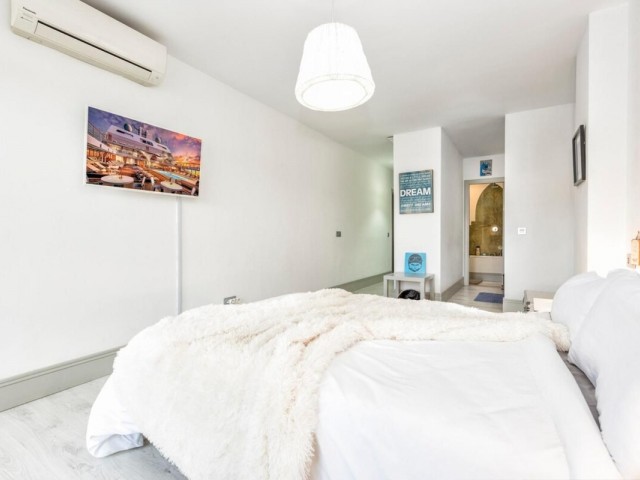 2 Schlafzimmer Apartment in Málaga