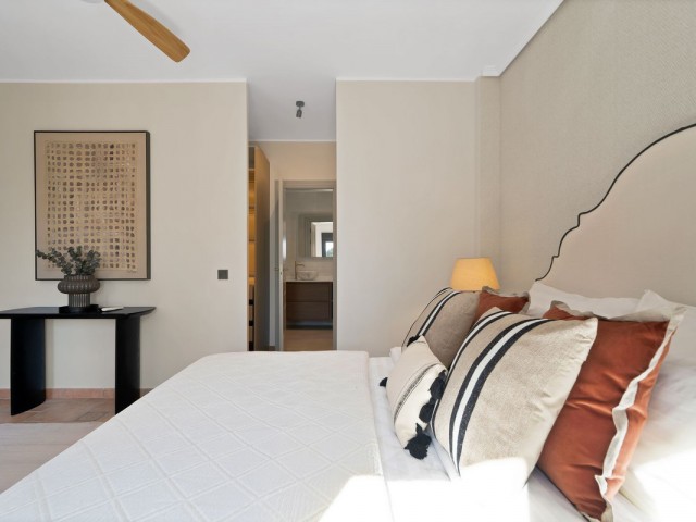 Villa con 3 Dormitorios  en Calahonda