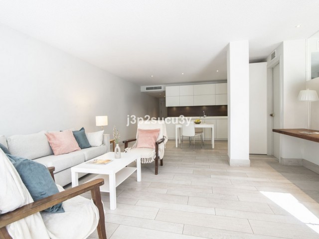 Appartement avec 3 Chambres  à Guadalmina Baja