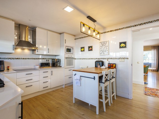 Maison mitoyenne avec 3 Chambres  à Estepona