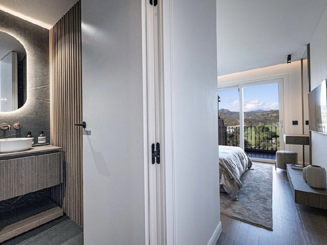 3 Soveroms Rekkehus i Benahavís