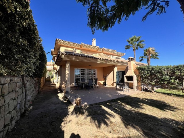 3 Schlafzimmer Reihenhaus in Mijas Costa