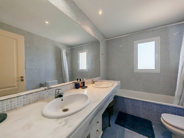 3 Schlafzimmer Villa in Riviera del Sol