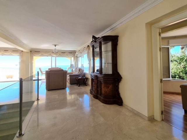 5 Schlafzimmer Villa in Benalmadena