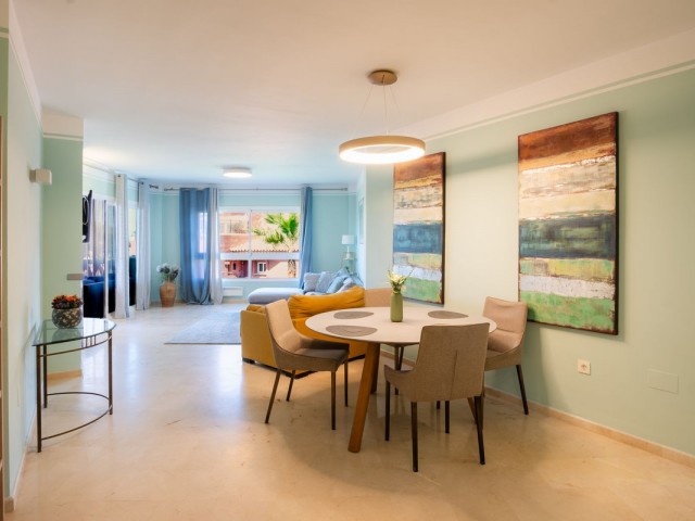 2 Schlafzimmer Apartment in Elviria