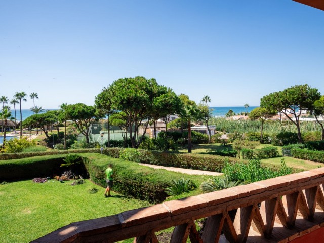 2 Schlafzimmer Apartment in Elviria